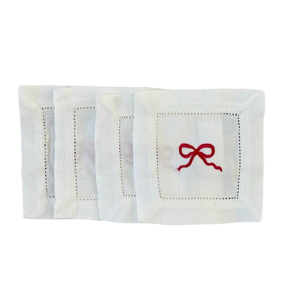 Tiramisu Hand Embroidered Bow Linen Coasters 6x6 Red & White Set of 4 New - Picture 2 of 12